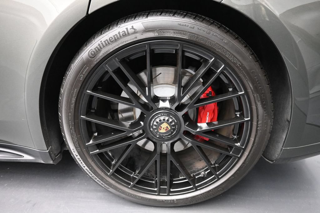 Certified 2026 Porsche Panamera GTS AWD/4WD image 9