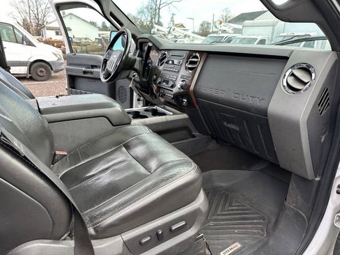 Used 2012 Ford F250 Lariat w/ Chrome Pkg AWD/4WD image 10