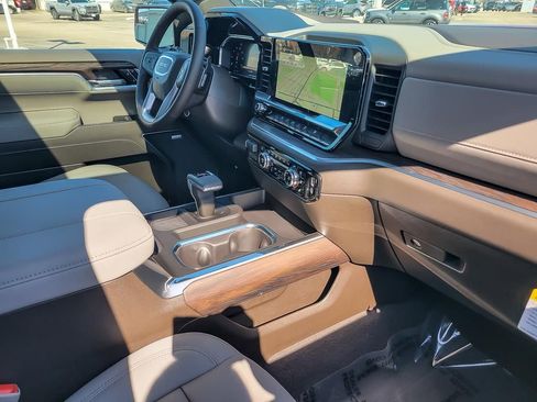 New 2026 GMC Sierra 1500 SLT w/ SLT Premium Package image 20