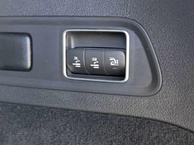 Used 2025 Mercedes-Benz GLS 450 4MATIC image 17