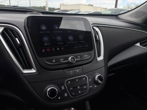 Used 2024 Chevrolet Malibu LT FWD image 20