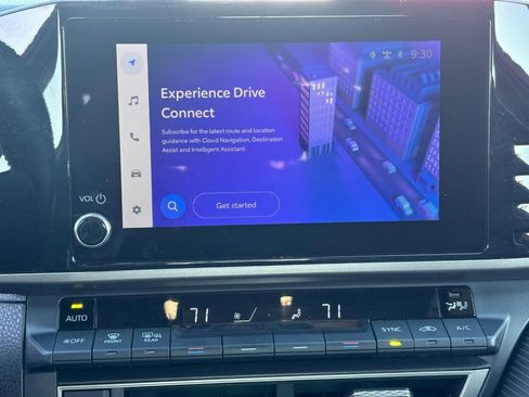 Used 2025 Toyota Camry SE image 20