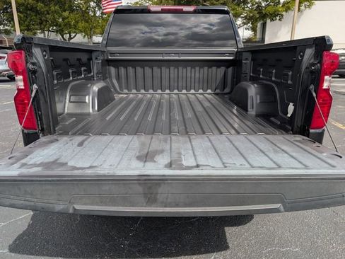 Used 2024 Chevrolet Silverado 1500 Custom image 11