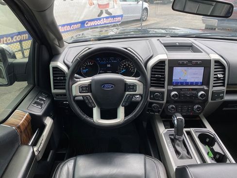 Used 2019 Ford F150 Lariat w/ Equipment Group 502A Luxury AWD/4WD image 22