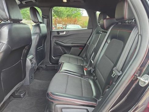 Used 2025 Ford Escape ST-Line AWD/4WD image 25