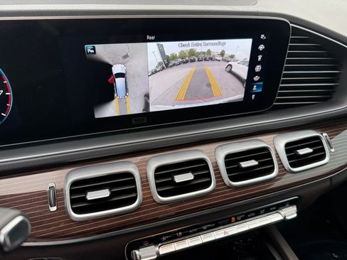 Certified 2022 Mercedes-Benz GLS 450 4MATIC image 19