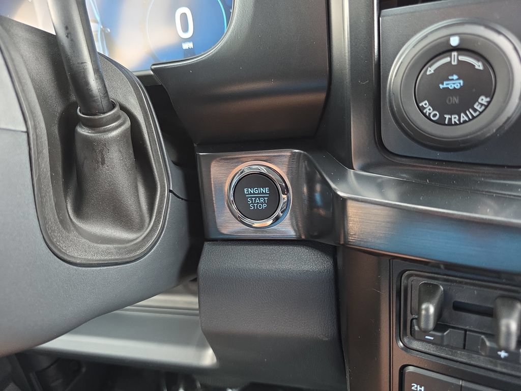New 2026 Ford F350 Lariat w/ Black Appearance Package AWD/4WD image 25