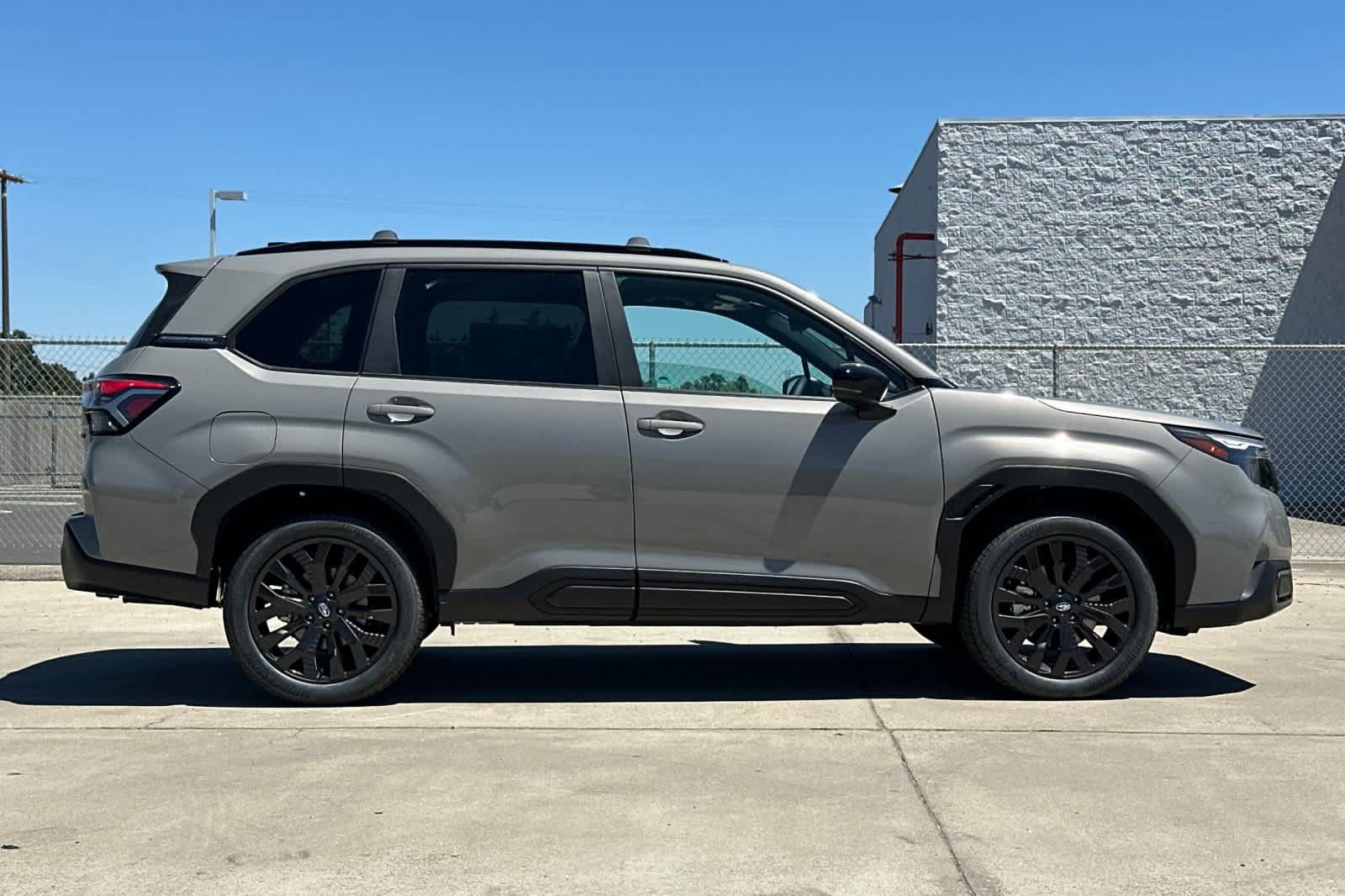 New 2026 Subaru Forester Sport w/ Onyx Edition AWD/4WD image 2