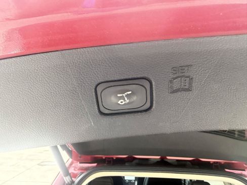 Used 2022 Ford Edge SEL w/ Convenience Package AWD/4WD image 26