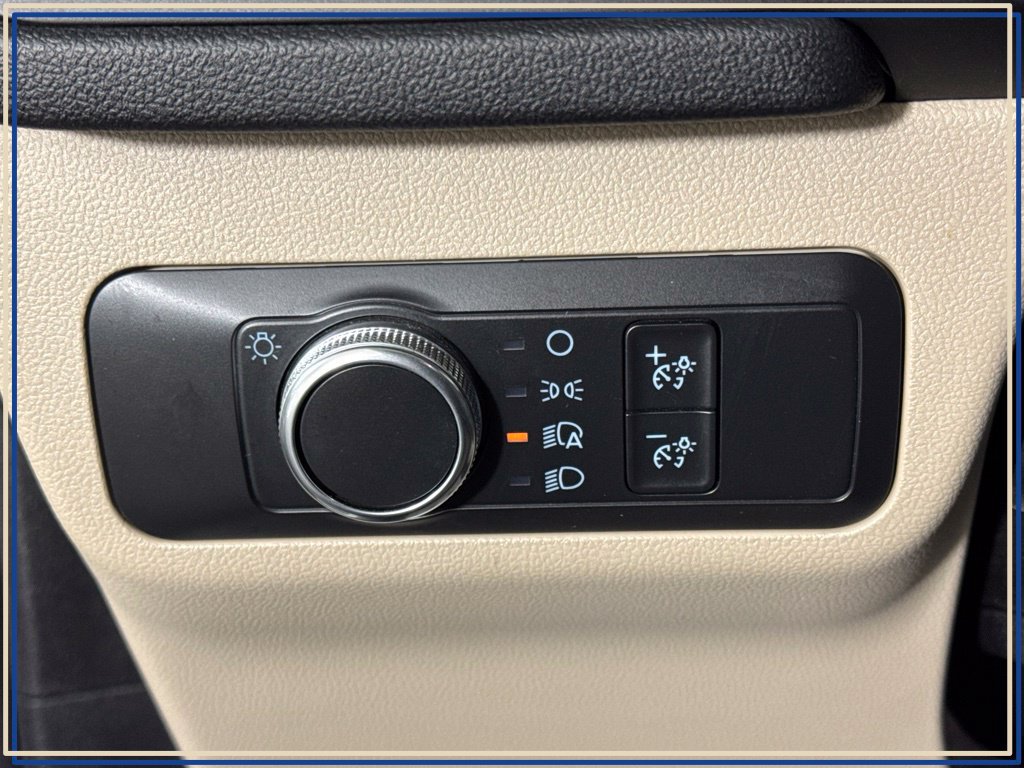 Used 2020 Ford Escape SE AWD/4WD image 21