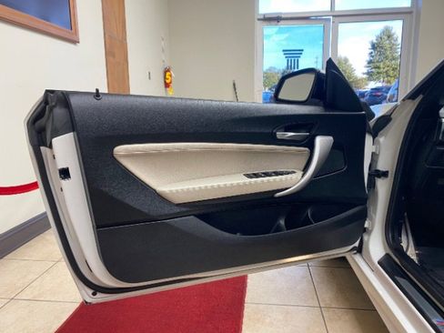 Used 2016 BMW 228i M SPORT LINE image 9