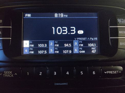 Used 2017 Kia Soul image 25