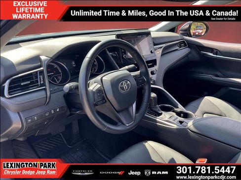 Used 2024 Toyota Camry XSE w/ Cold Weather Package FWD image 16