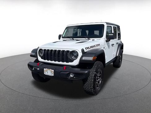 Used 2025 Jeep Wrangler Rubicon image 7