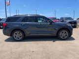 Used 2022 Ford Explorer XLT w/ Equipment Group 202A image 2