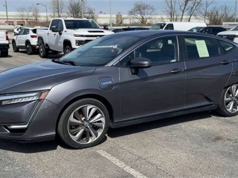 Used 2018 Honda Clarity Touring image 4