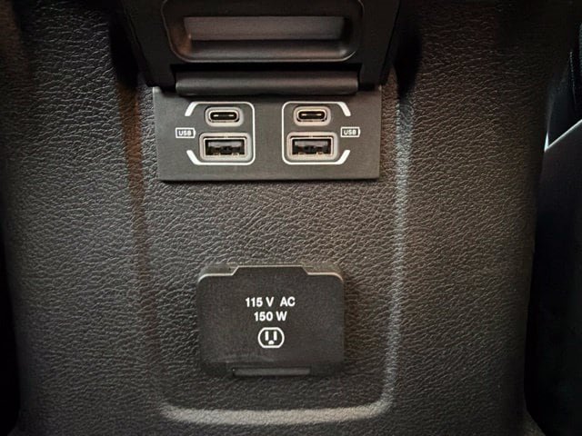 Certified 2026 Jeep Wrangler Unlimited Sahara AWD/4WD image 15
