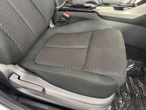 Used 2024 Mitsubishi Eclipse Cross LE AWD/4WD image 40