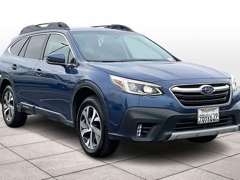 Used 2022 Subaru Outback Limited image 2