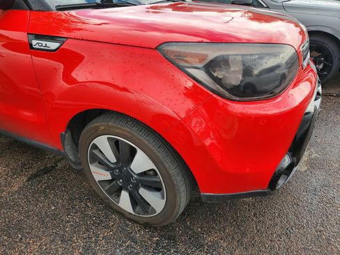 Used 2016 Kia Soul + w/ Designer's Package FWD image 5