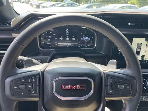 Used 2025 GMC Sierra 1500 AT4 w/ AT4 Premium Package AWD/4WD image 30