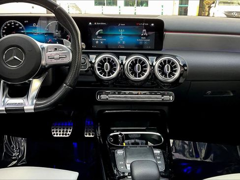 Used 2021 Mercedes-Benz A 35 AMG 4MATIC image 6