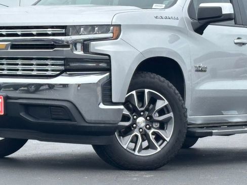 Used 2020 Chevrolet Silverado 1500 LT w/ Texas Edition RWD image 2