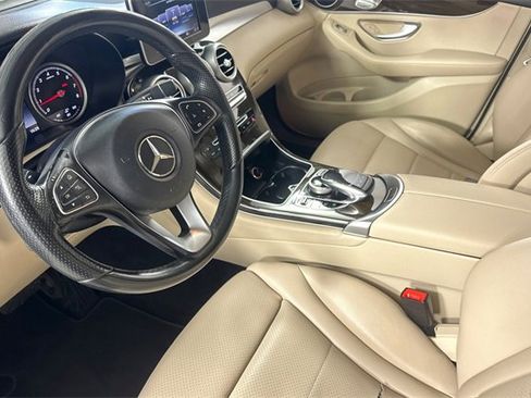 Used 2016 Mercedes-Benz GLC 300 4MATIC image 10