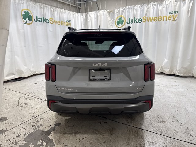 Certified 2024 Kia Sorento SX Prestige w/ Olive Brown Leather Package AWD/4WD image 17