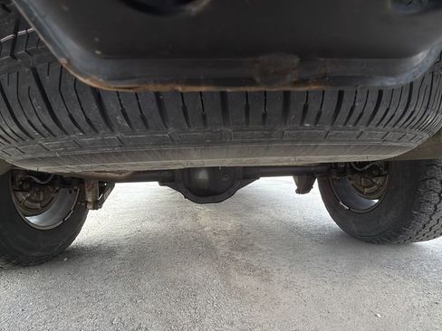 Used 2019 GMC Sierra 1500 AT4 w/ AT4 Premium Package image 16