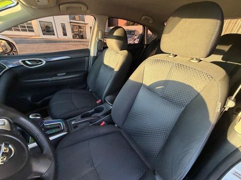 Used 2017 Nissan Sentra SR FWD image 26