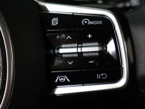 Used 2022 Kia Sorento S w/ Panoramic Sunroof Package AWD/4WD image 47