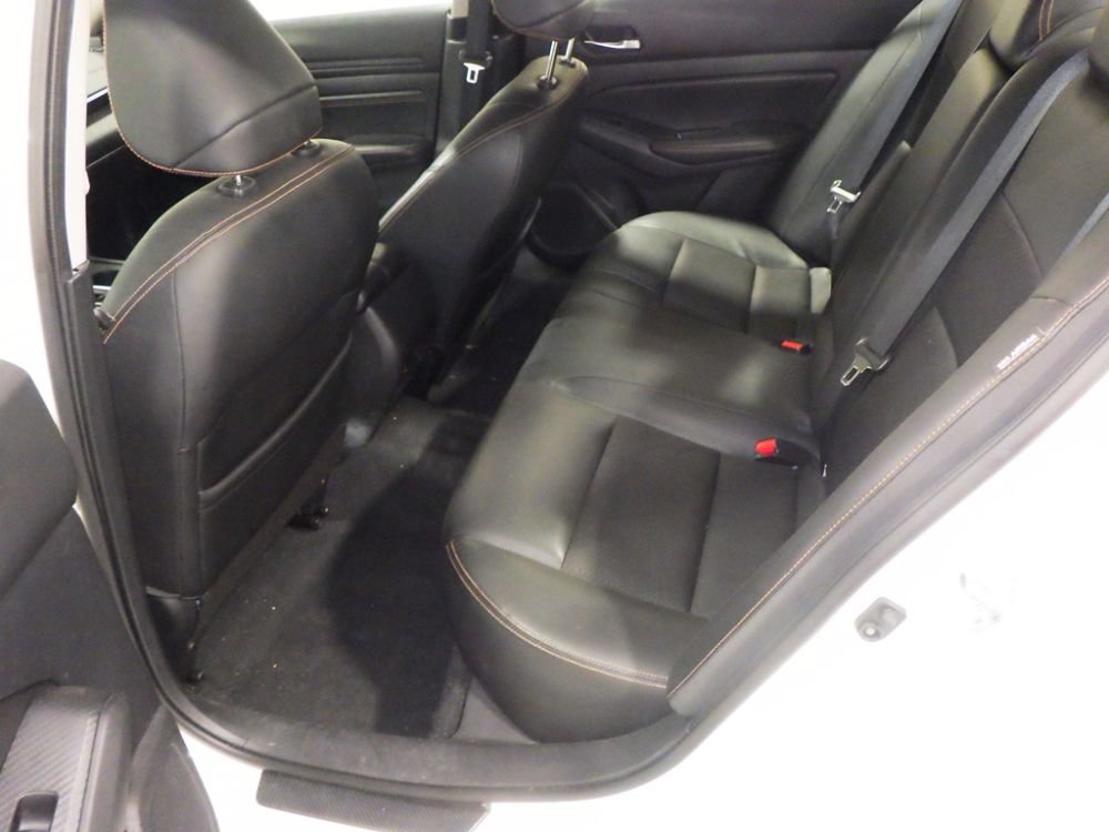 Used 2019 Nissan Altima 2.5 SR w/ SR Premium Package FWD image 7
