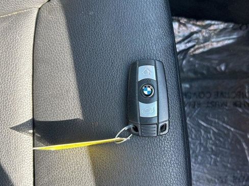 Used 2008 BMW 550i Sedan image 9