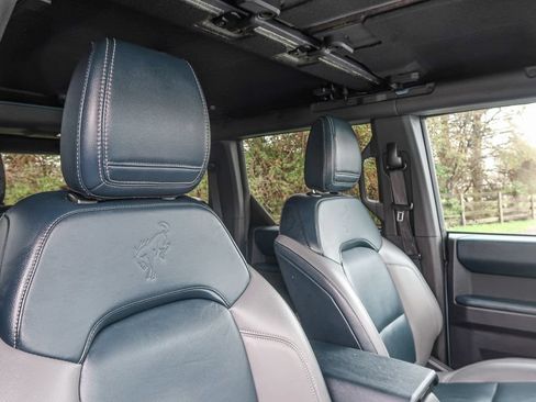 Used 2023 Ford Bronco Outer Banks AWD/4WD image 18