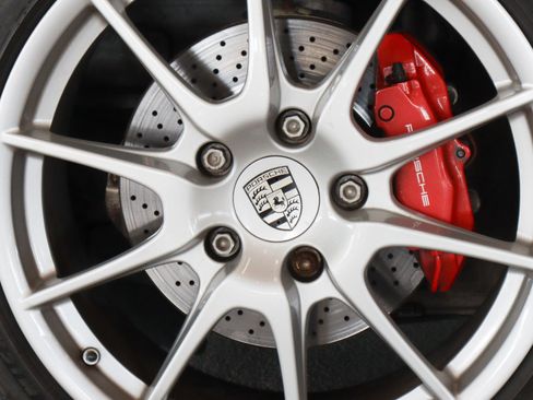 Used 2011 Porsche Boxster Spyder image 12