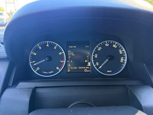 Used 2015 Land Rover LR4 HSE AWD/4WD image 44