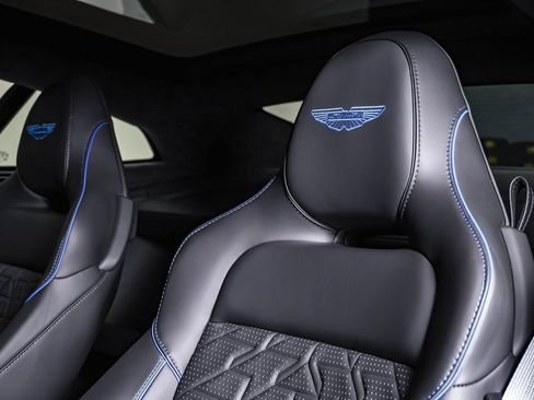 New 2025 Aston Martin Vanquish image 24