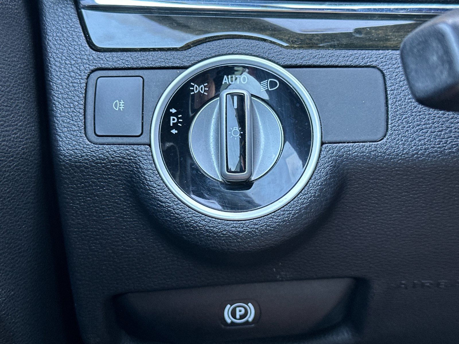 Used 2013 Mercedes-Benz E 350 Cabriolet image 25