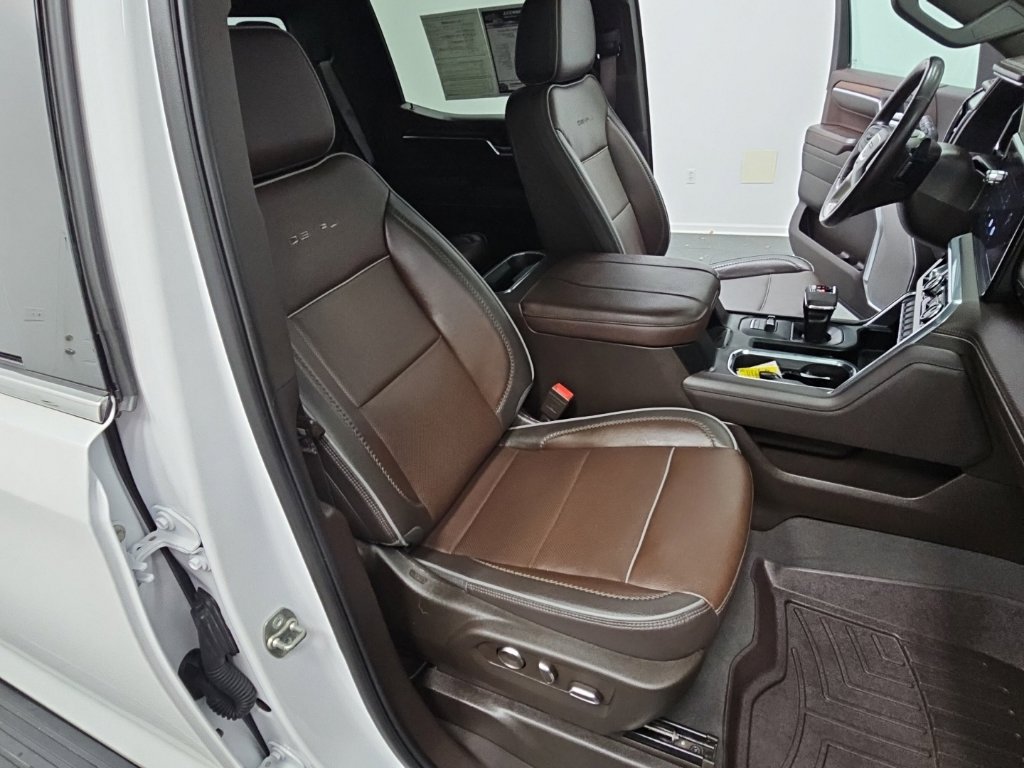 Certified 2025 GMC Sierra 1500 Denali AWD/4WD image 37