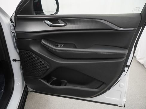 Certified 2023 Jeep Grand Cherokee L Laredo image 47