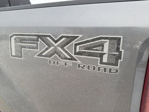 Used 2021 Ford F250 Lariat image 7