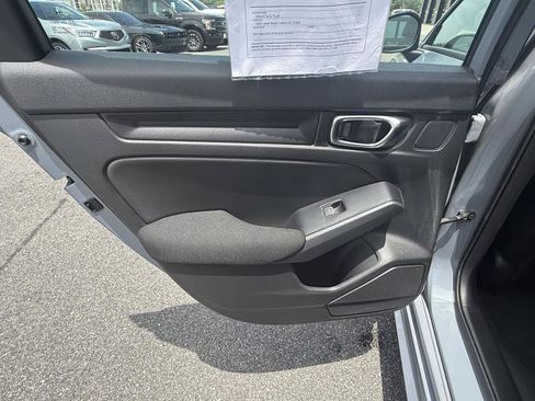 Used 2024 Honda Civic Sport image 13