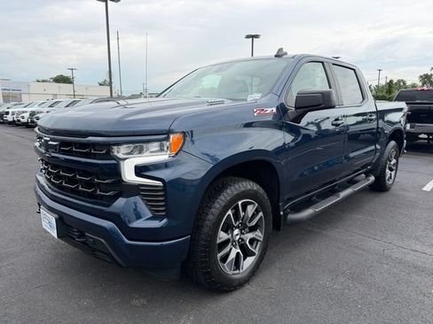 Certified 2023 Chevrolet Silverado 1500 RST AWD/4WD image 3