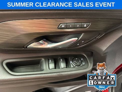 Used 2022 GMC Terrain SLT w/ Infotainment Package II AWD/4WD image 12