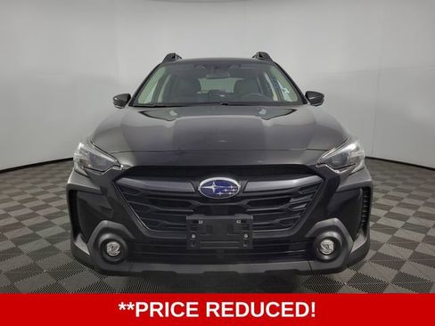 Used 2024 Subaru Outback Premium image 2