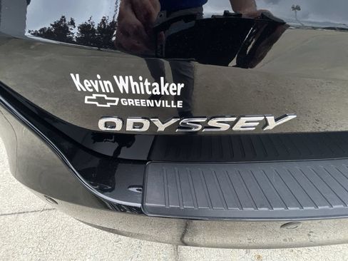 Used 2023 Honda Odyssey Touring image 32