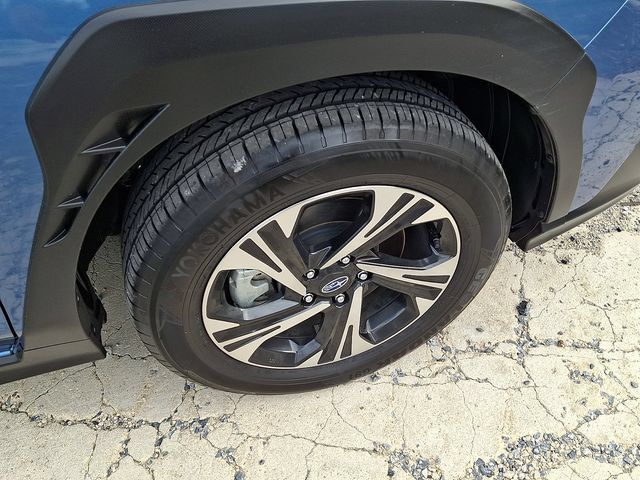 Certified 2024 Subaru Crosstrek 2.0i Premium AWD/4WD image 11