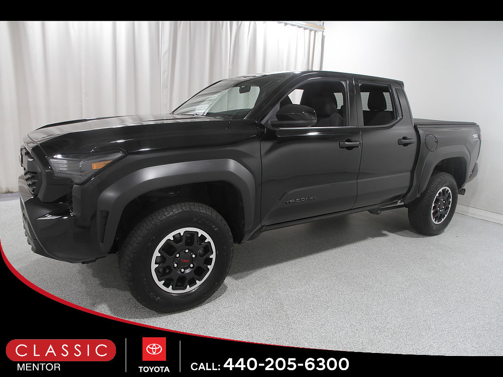 Certified 2025 Toyota Tacoma TRD Off-Road AWD/4WD image 3