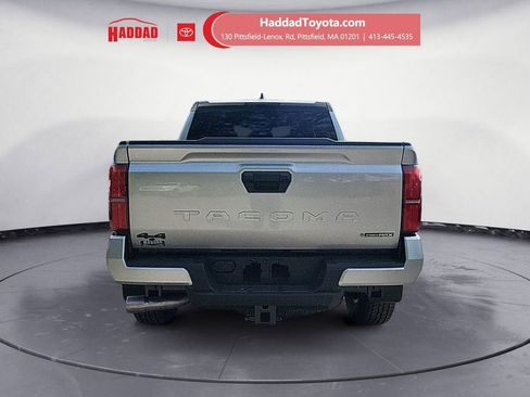 New 2025 Toyota Tacoma TRD Off-Road image 4
